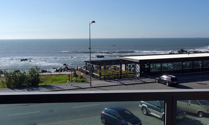 Canidelo Appartement | Appartement en bord de mer avec des vues spectaculaires sur la mer. (WILLOWERS)