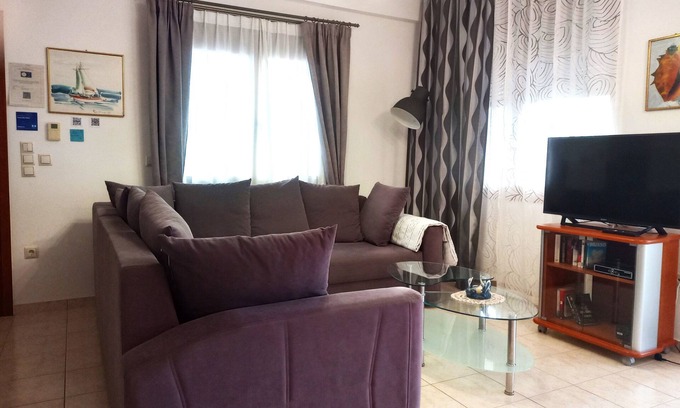 Pefki Appartement | Beachfront Apartment, Oceanis Suite, Tholos Bay Suites