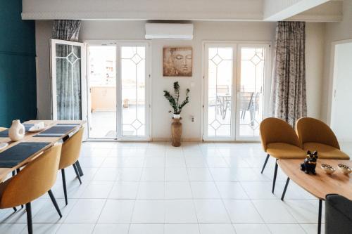 Xylokastron Appartement | Beachfront apartment with a view