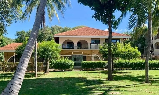 Playa Hermosa Maison | Beachfront compound, pool, perfect secure location