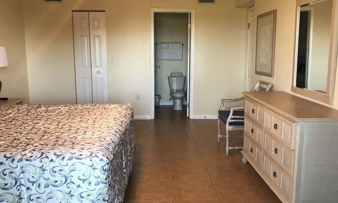 Hudson Station Balnéaire | Beachfront Coco Beach Florida, Discovery Beach Resort 2 bdrm, 2 bath Space Coast