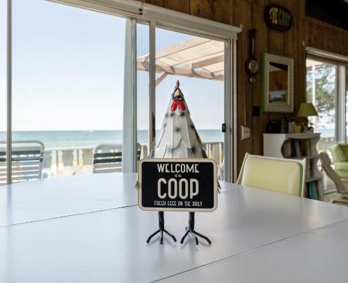 Spring Lake Maison | Beachfront cottage on North Shore Grand Haven
