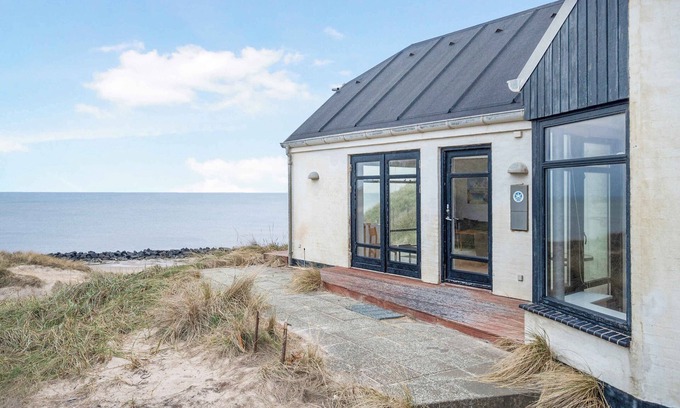 Lonstrup Maison | Beachfront cottage with panoramic view