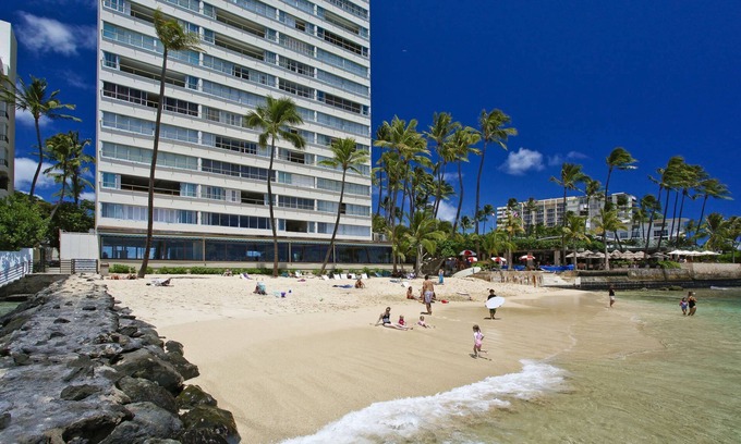 Diamond Head - Kapahulu - St. Louis Copropriété | Vues de Diamond Head sur la plage, extrémité tranquille de Waikiki avec natation / surf!