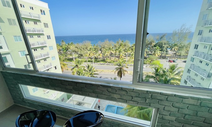 Santo Domingo Maison | Beachfront Luxury Condo