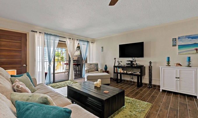 Estate Golden Rock Copropriété | Condo de sable nubien confortable sur la plage de sucre privée