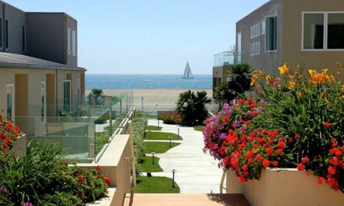 The Jungle Copropriété | Beachfront Retreat Playa/Marina
