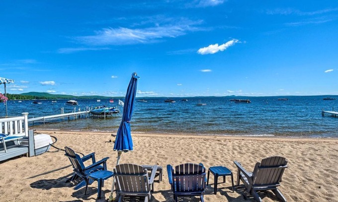 Sebago Cottage | NOUVEAU! Sebago Cottage en bord de mer avec terrasse + barbecue!