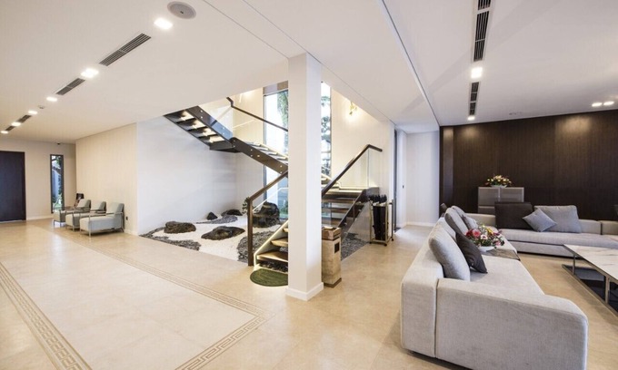 Ngu Hanh Son Villa | Villa en bord de mer 8BRS pour le grand groupe.