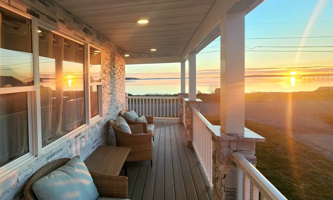 Somerset Maison | Beachfront w/ Hot Tub, Sauna, Pool, Fire pits, Grill & Panoramic Views