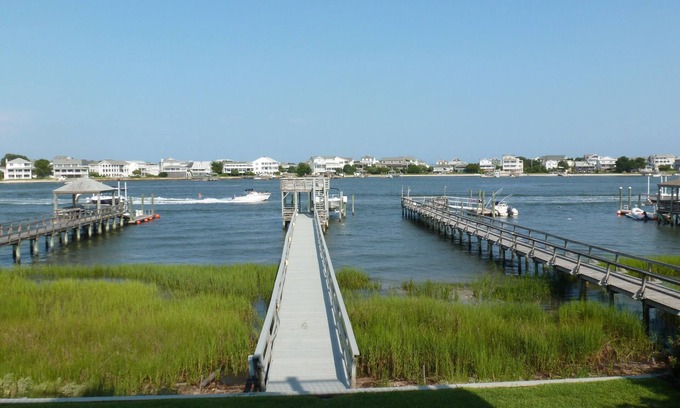 Wrightsville Beach Maison | Beachouse on Sound avec quai privé et toboggan!