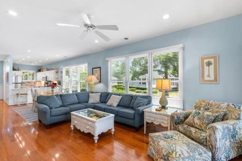 Litchfield by the Sea Maison | Beachside Charm 3BR Villa with Resort Amenities