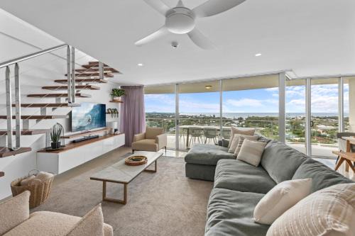 Kings Beach Appartement | Beachside Penthouse w Private Rooftop & Oceanviews
