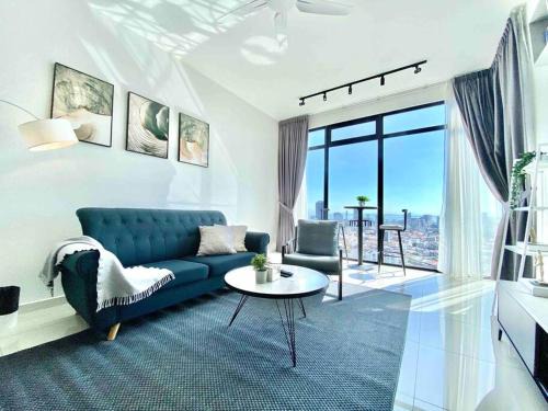 George Town Appartement | Beacon Executive Suites #Elegant #SkyPool #Georgetown #4pax #2BR 2bath #1Queen 2Single #Quality well maintained #Private superhost
