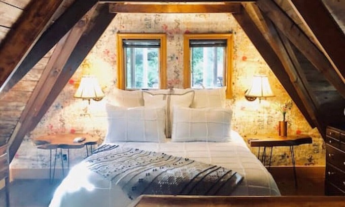 Layton Cabine | Bear Cottage- Relaxing Getaway