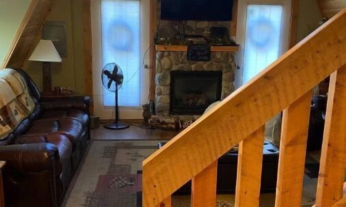 Old Forge Maison | Bear Creek Lodge: By First Lake, Ride from Cabin