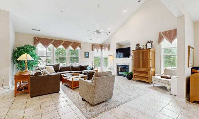 Ocean View Copropriété | Bear Trap Dunes 2nd floor condo w/ balcony, free WiFi, and basketball court