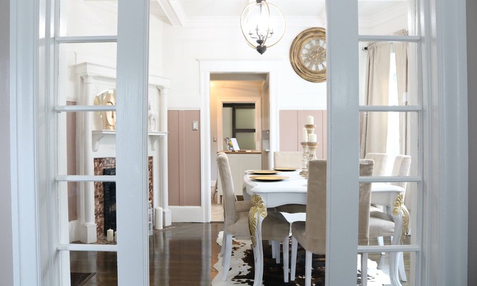 Upper Telegraph Maison | Beat the winter blues- North Oakland Home ready for your family resolutions 💪