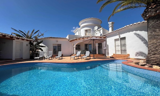 Pinar del Advocat Villa | Confortable maison, piscine privée, air conditionné, internet