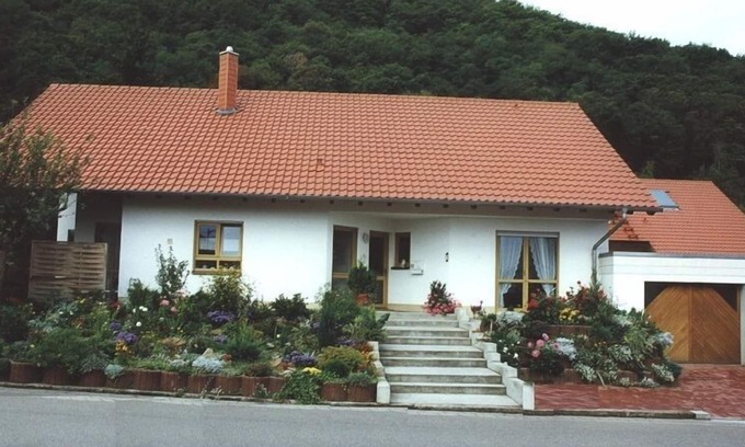 Neustadt-Gimmeldingen Appartement | Bel appartement dans une maison familiale bien entretenue