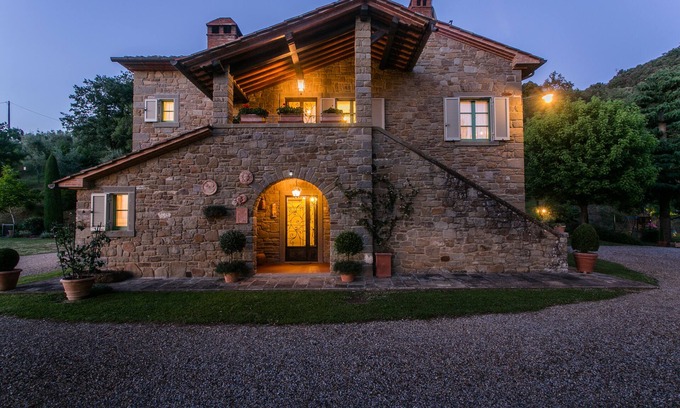 Pieve di Chio Autre | Belle villa en Toscane avec parc et piscine panoramique!