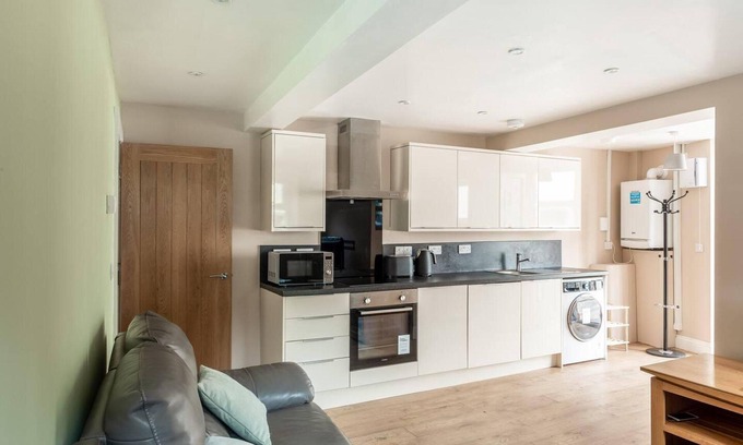 Egremont Maison | Beautiful 2-bed House in Egremont Milo's Place