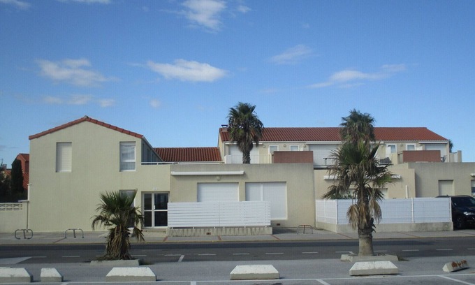 Saint-Nazaire Appartement | Bel appartement en front de mer avec 2 chambres