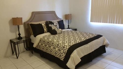 Sinajana Appartement | Beautiful 2 bedroom 1 bath