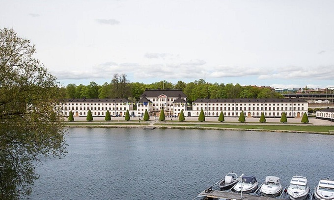Kungsholmen Appartement | Bel appartement de 2 chambres avec balcon face à l'eau