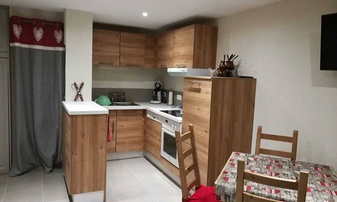 Chatel Appartement | Beau 2 pièces avec belle vue dégagée