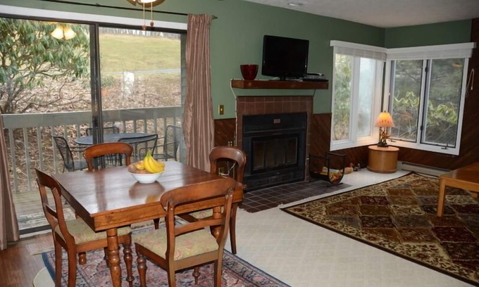 Nellysford Copropriété | Belle 2BR / 2BA - chien amical - des tarifs très intéressants