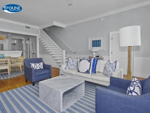 Beach District Appartement | Beautiful 2BR WaterColor condo 6 WaterColor Blvd #202 Steps to Beach Club condo