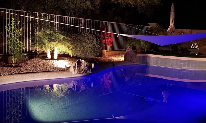 Gold Canyon Maison | Belle maison de 3 chambres à coucher 2 salles de bain Gold Canyon avec piscine chauffée dans un cadre privé