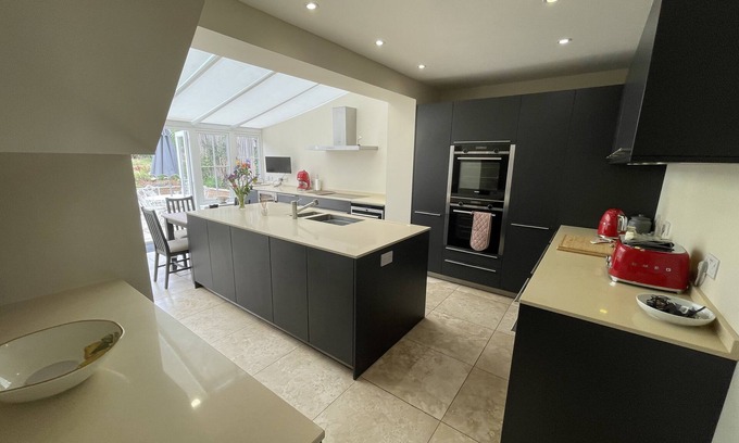 West Runton Maison | Beautiful 5 BedroomHouse tucked away Sleeping 6