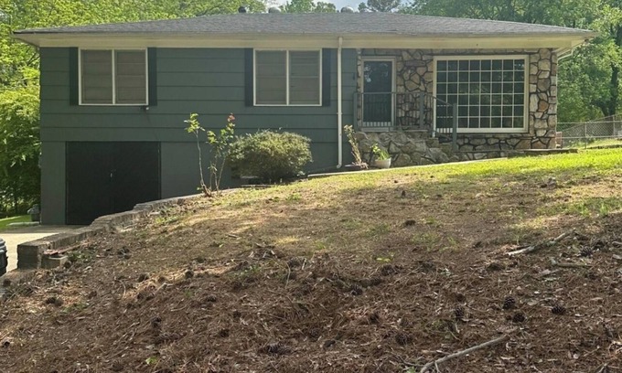 Forestdale Maison | Beautiful 3 bedroom1 bathroom home