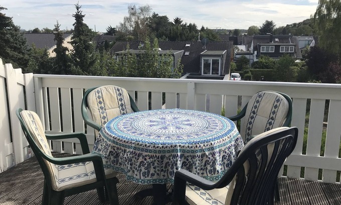 Ehrenfeld Appartement | bel appartement de 3 pièces avec terrasse sur le toit dans un espace vert