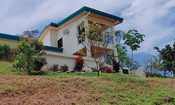 Acoyapa Maison | Beautiful 3B / 2.5B New House with private pool surrounded by Jungle & Mountains