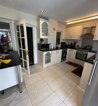 Waltham Forest Appartement | Beautiful 3BD Family Home With Huge Private Graden