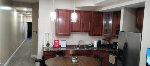 Le Droit Park Appartement | Beautiful 3BR 3BA Condo with free parking near Downtown Washington DC