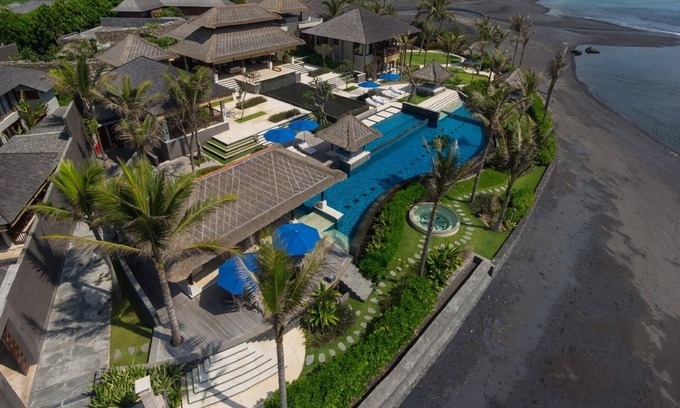 Ketewel Villa | Absolute 6 Chambre Beach Front Villa à Pabean Beach;