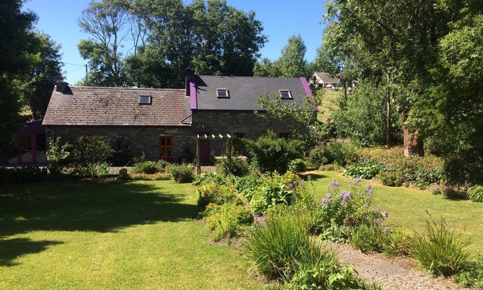 Bell Harbour Cottage | Belle Aisling Cottage, Dooneen, Burren, le long de l'Atlantique wa Co. sauvage Clare