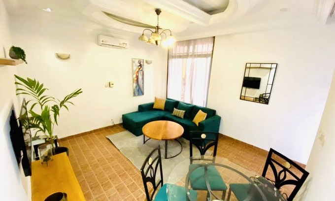 Ngaliema Appartement | Charmant, paisible appartement rénové à Macampagne