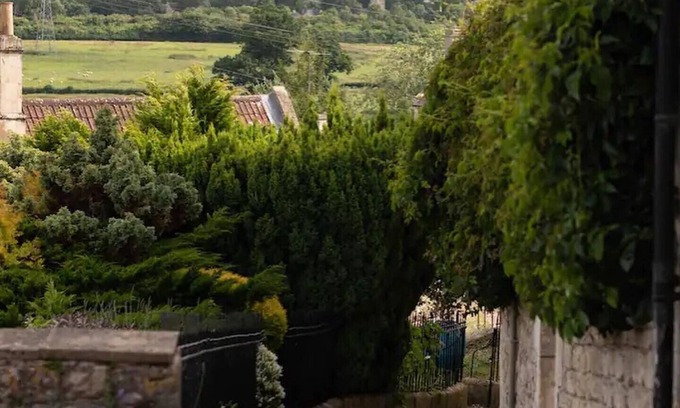 Batheaston Cottage | Charming 2-bedroom cottage close to Bath
