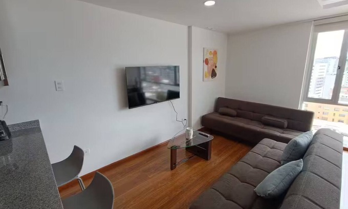 La Carolina Appartement | Beautiful and Spacious APT. 10th floor La Carolina