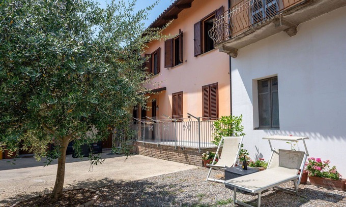 Grazzano Badoglio Appartement | Agréable appartement pour 6 personnes avec WIFI, climatisation et terrasse