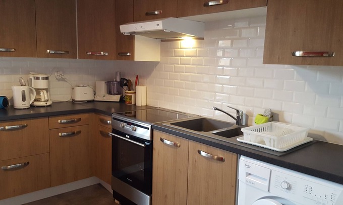 Luxeuil-les-Bains Appartement | Bel appartement F2 au calme, au coeur de la cité thermale.