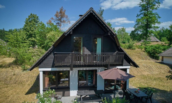 Frankenau Maison | Joli appartement dans une maison de vacances avec WIFI, TV, terrasse et animaux admis