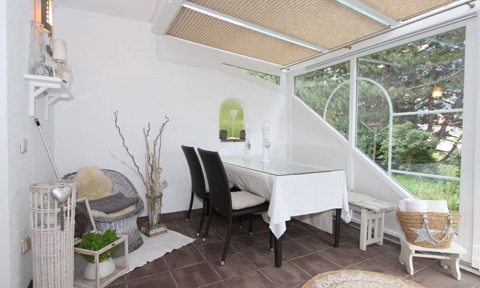 Zirl Appartement | Confortable appartement pour 4 personnes avec WIFI, TV, patio et parking