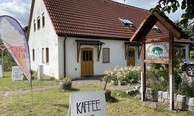 Wesenberg Appartement | Agréable appartement pour 4 personnes avec TV, terrasse, animaux admis et parking