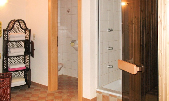 Spiss Appartement | Bel appartement pour 4 personnes avec WIFI, TV, balcon et parking